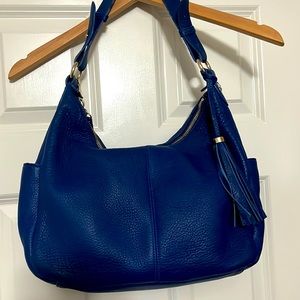 Isaac Mizrahi royal blue shoulder bag